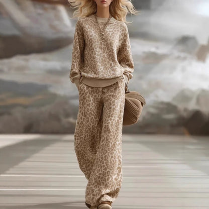 Women's Retro Casual Light Brown Leopard Print Long Sleeve Slim Fit Sweatsuit