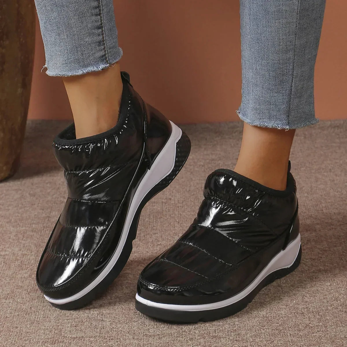 Snow Boots Women  Thick Plush Winter Fashion Warm Short Boots Cotton Shoes Women's Cotton Booties Botas De Mujer 2024