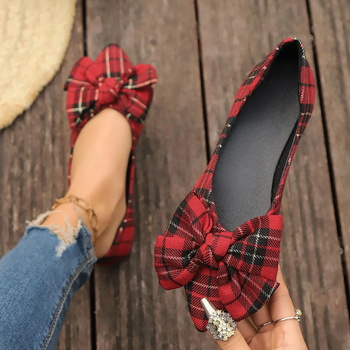 Retro Red Plaid Fashion Women Shoes New Pointed Toe Women's Flats Shoes Light and Comfortable Ladies Single Shoes